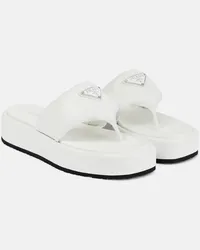 Prada Plateausandalen aus Leder Weiss