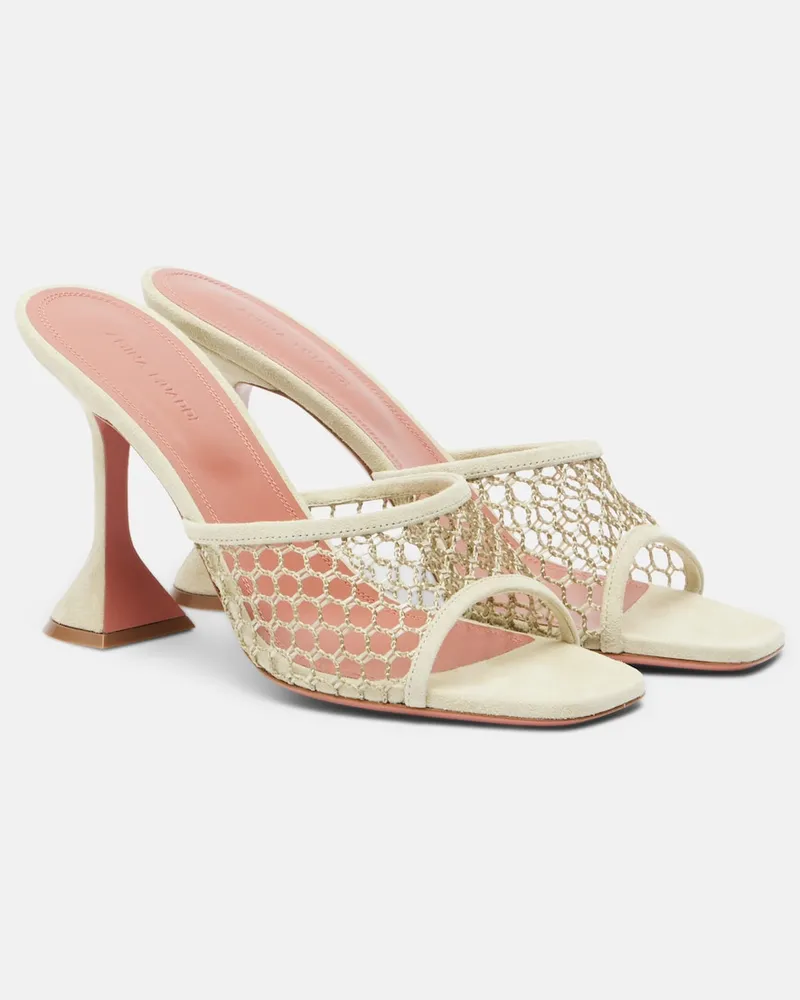 Amina Muaddi Pantoletten Lupita mit Leder Beige