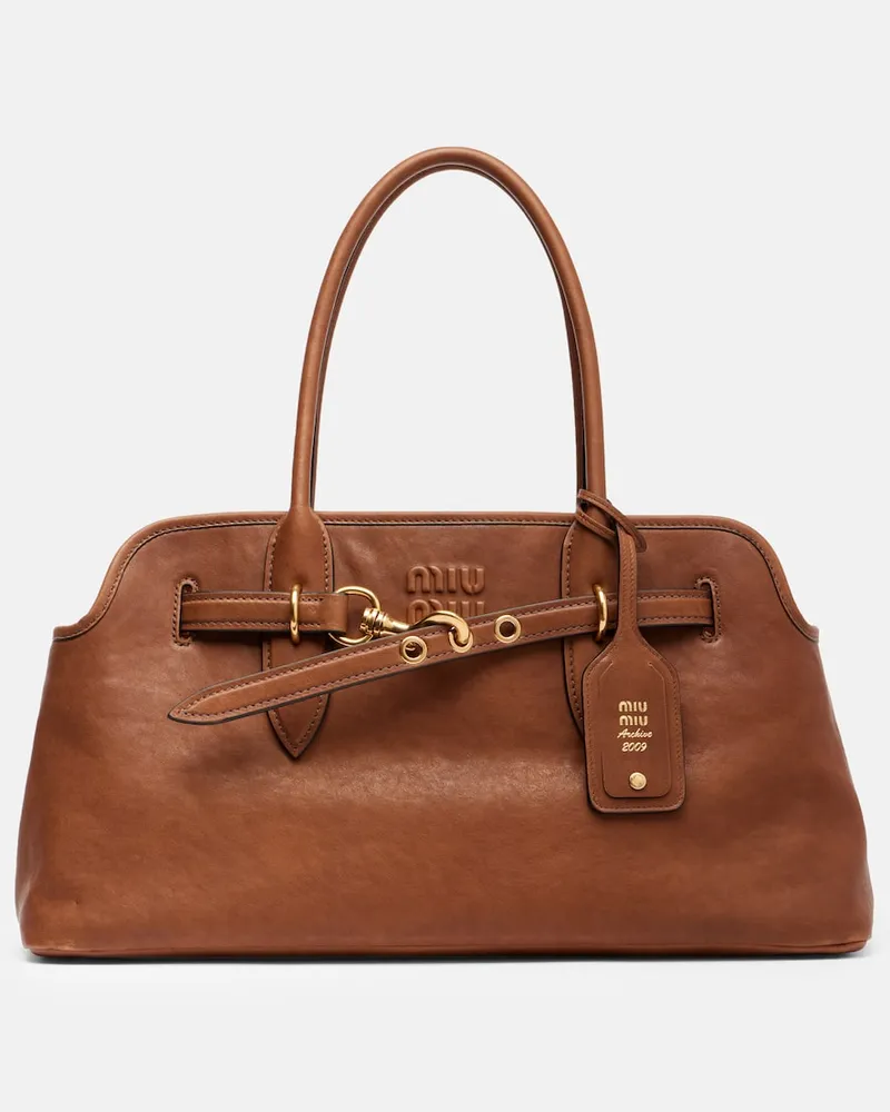 Miu Miu Schultertasche Aventure Large aus Leder Braun