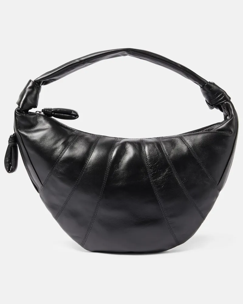 Christophe Lemaire Schultertasche Fortune Croissant aus Leder Schwarz