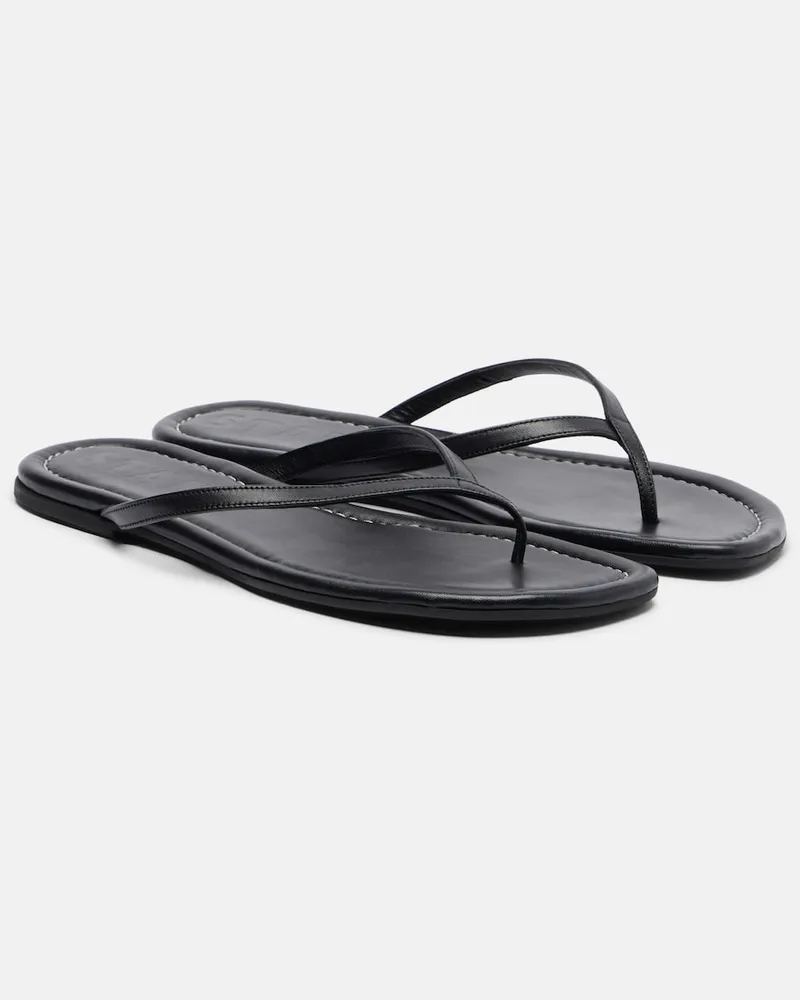 STAUD Sandalen Freja aus Leder Schwarz