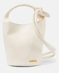 Jacquemus Bucket-Bag Le Petit Tourni Mini aus Leder Weiss