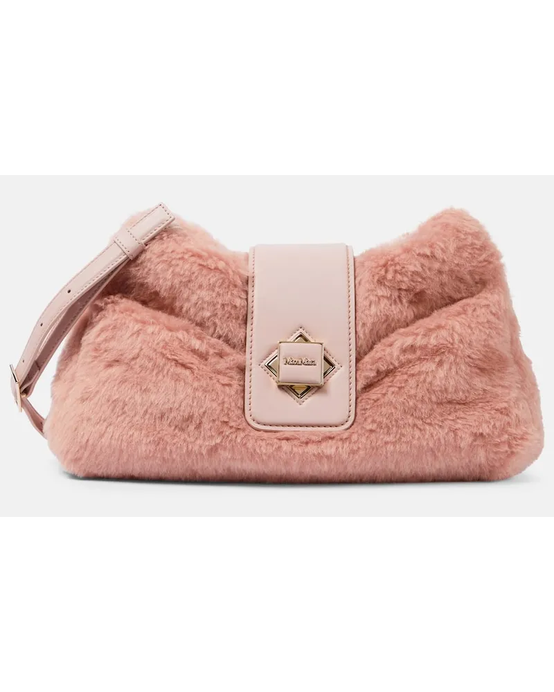 Max Mara Clutch Cuscino aus Teddyfleece mit Leder Pink