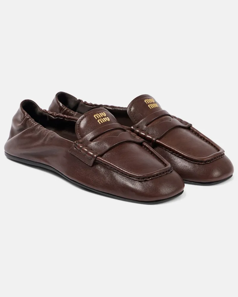Miu Miu Loafers aus Leder Braun