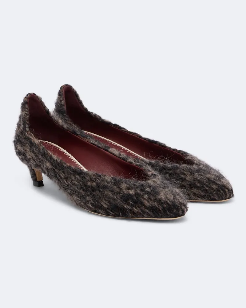 Magda Butrym Pumps Teddy aus Leder Braun