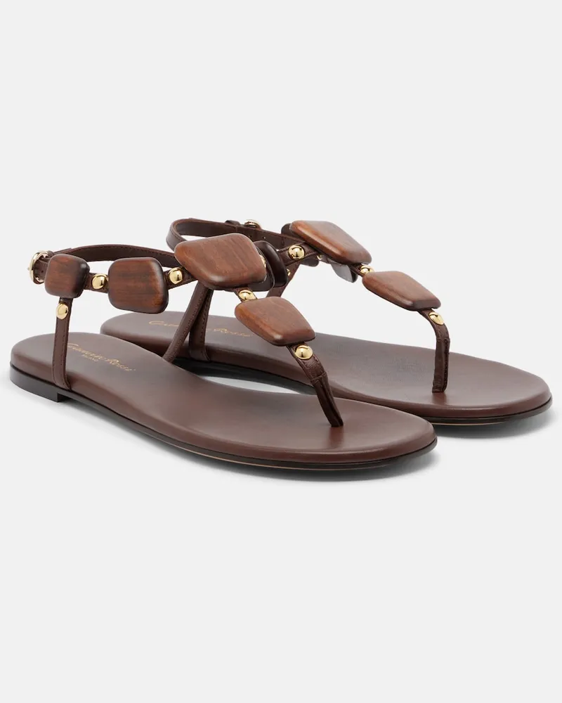 Gianvito Rossi Verzierte Sandalen aus Leder Braun
