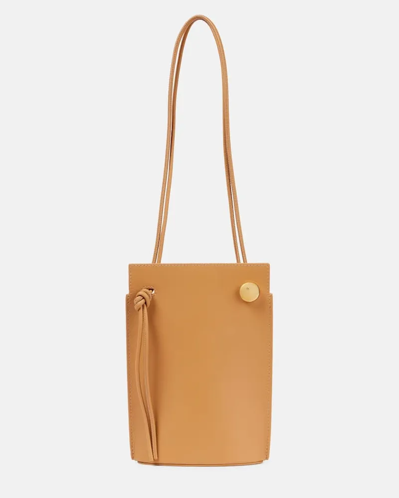 Loewe Etui Pebble Dice aus Leder Nude