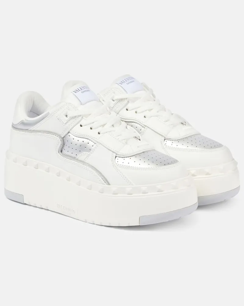 Valentino Garavani Plateau-Sneakers Freedots XL aus Leder Weiß