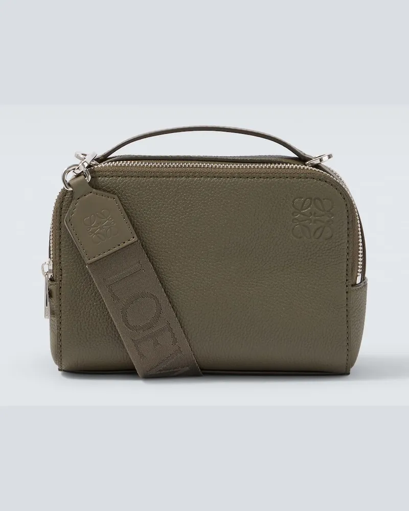 Loewe Schultertasche Mini aus Leder Grün