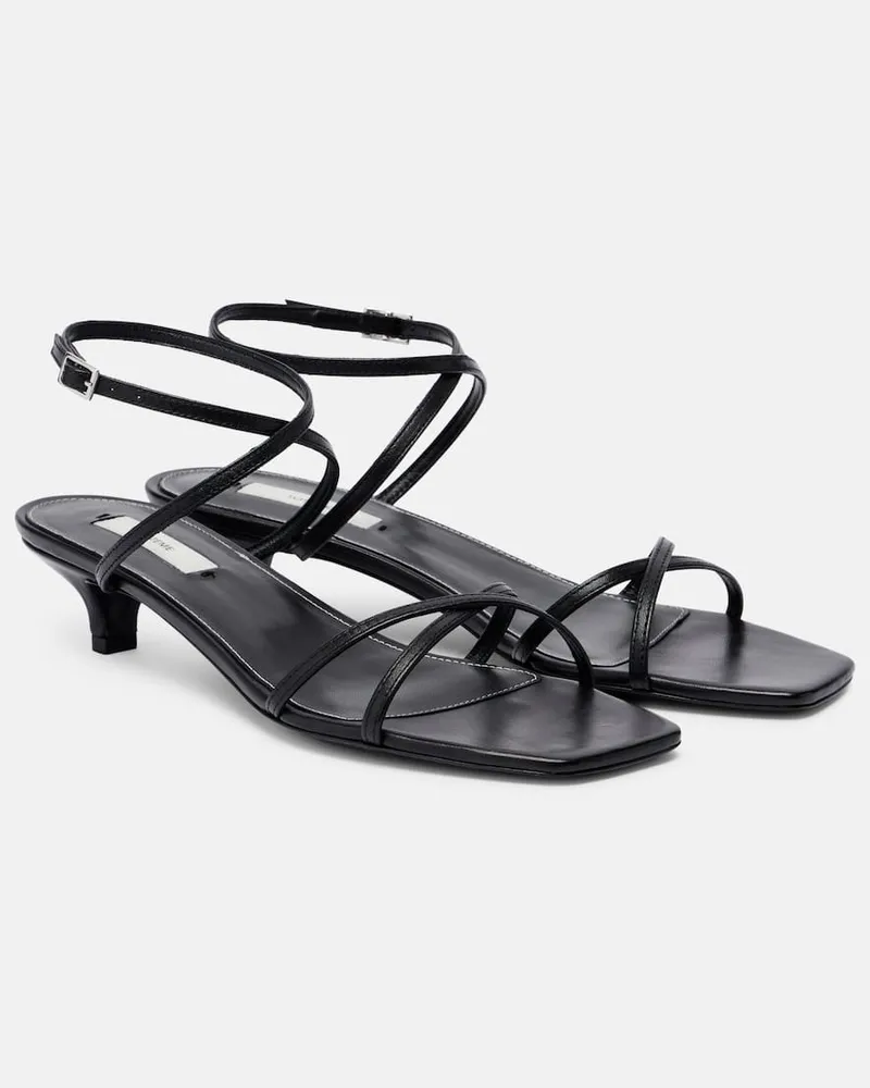Totême Sandalen aus Leder Schwarz