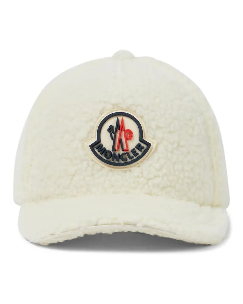 Moncler Baseballcap aus Faux Shearling Weiß