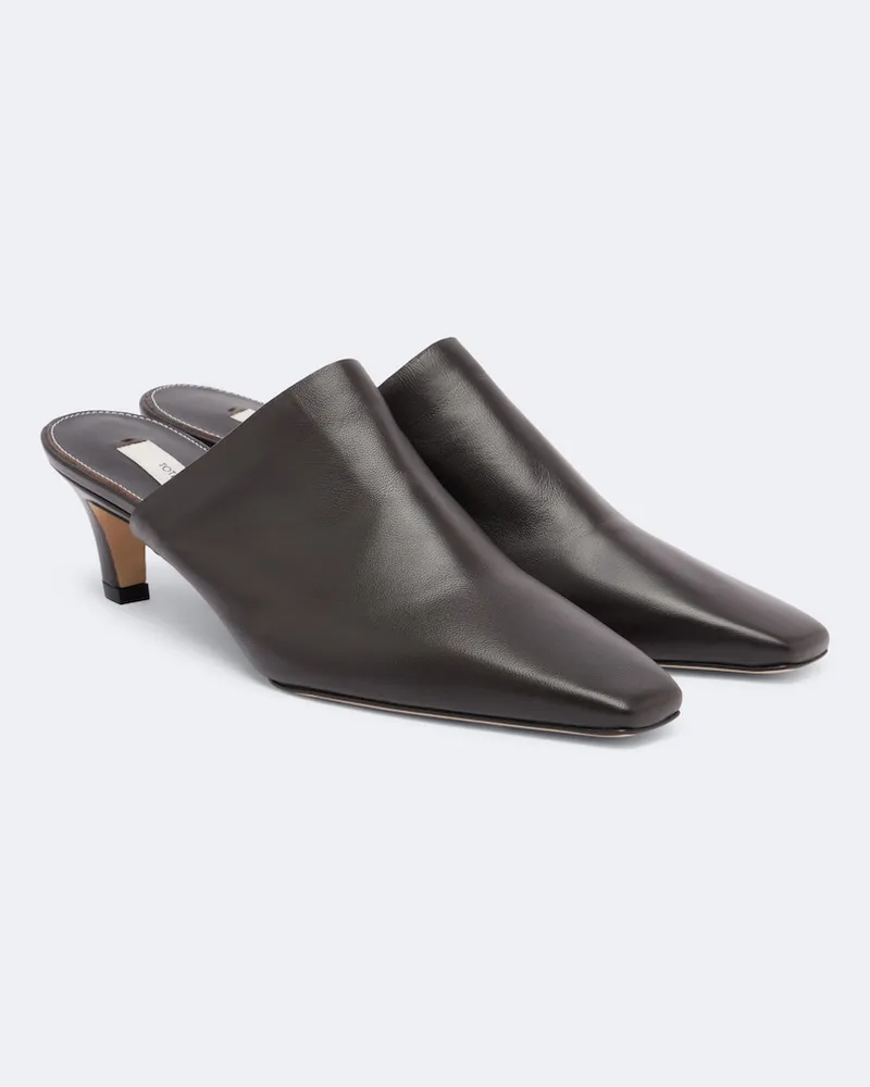 Totême Mules aus Leder Braun