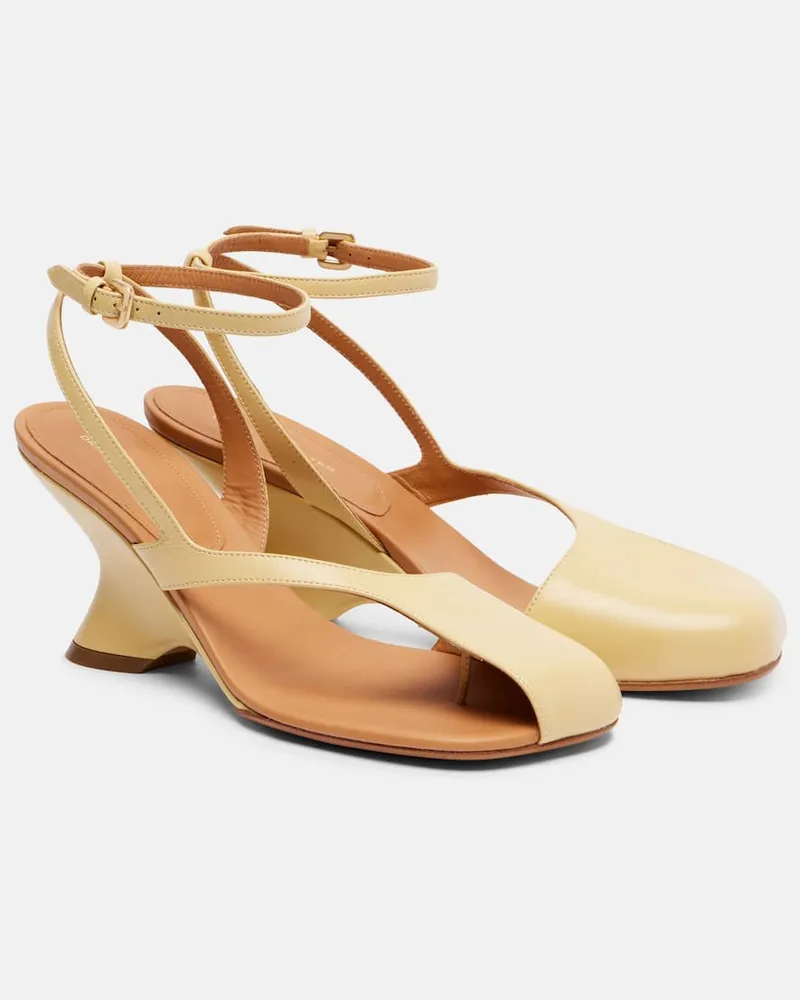 Dries van Noten Wedge-Sandalen 75 aus Leder Gelb