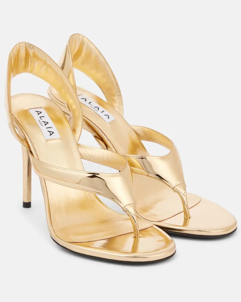 Alaïa Alaïa Sandalen Infradito 90 aus Metallic-Leder Gold