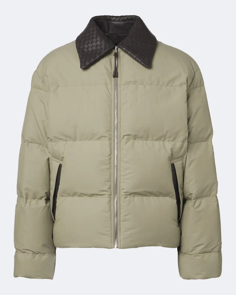 Bottega Veneta Daunenjacke Intrecciato aus einem Baumwollgemisch Grün