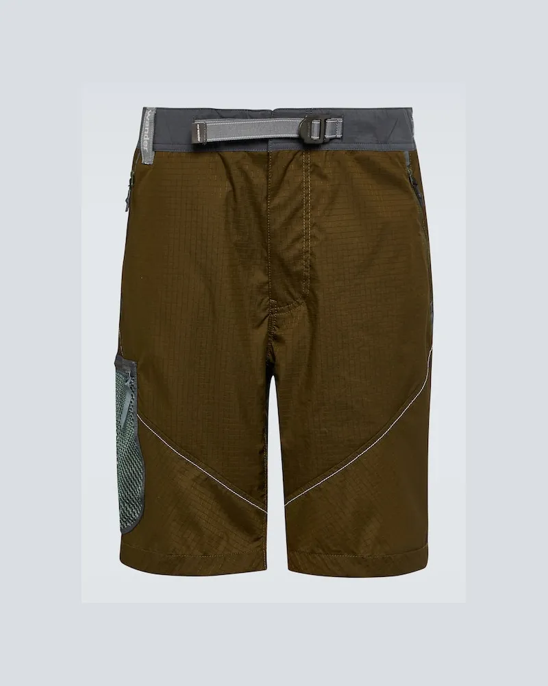 and wander Shorts Grün
