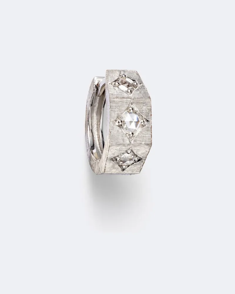 Marie Lichtenberg Einzelner Ohrring Ecrou aus 18kt Weißgold mit Diamanten Silber