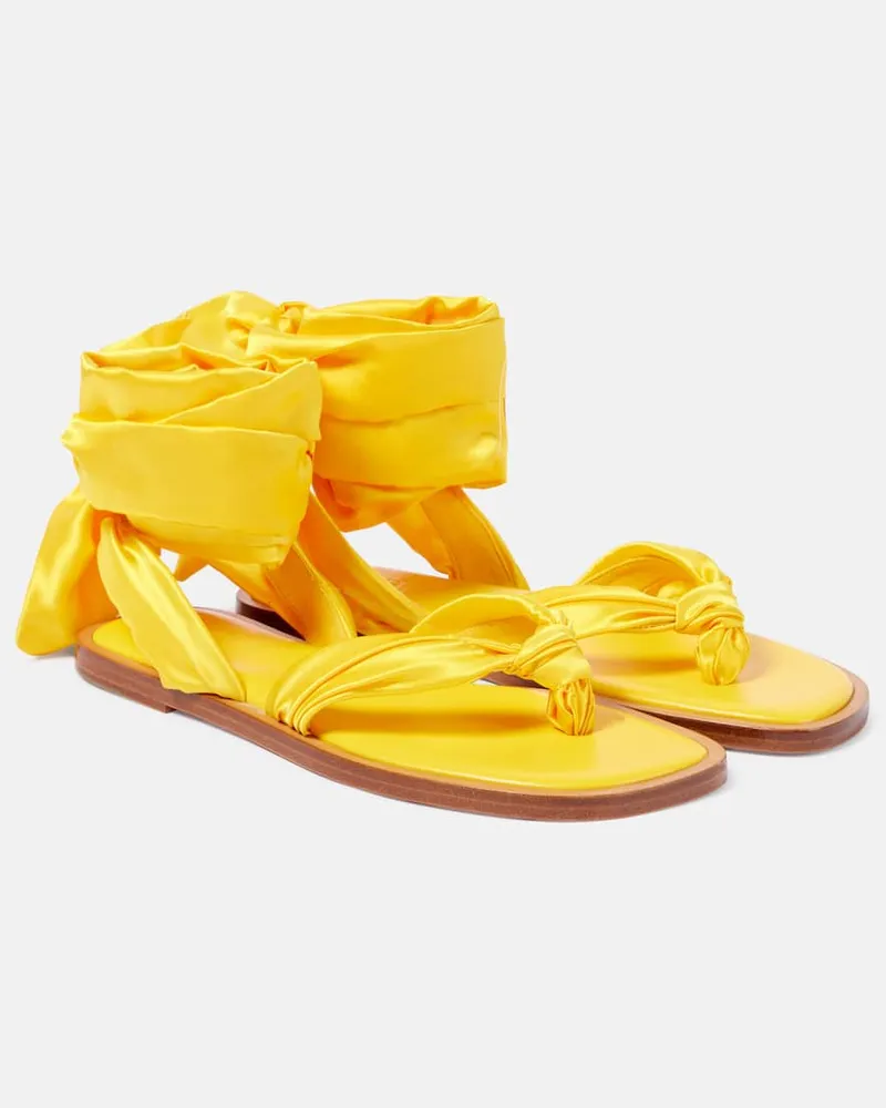 Christian Louboutin Sandalen Nilo Du Désert aus Satin Gelb