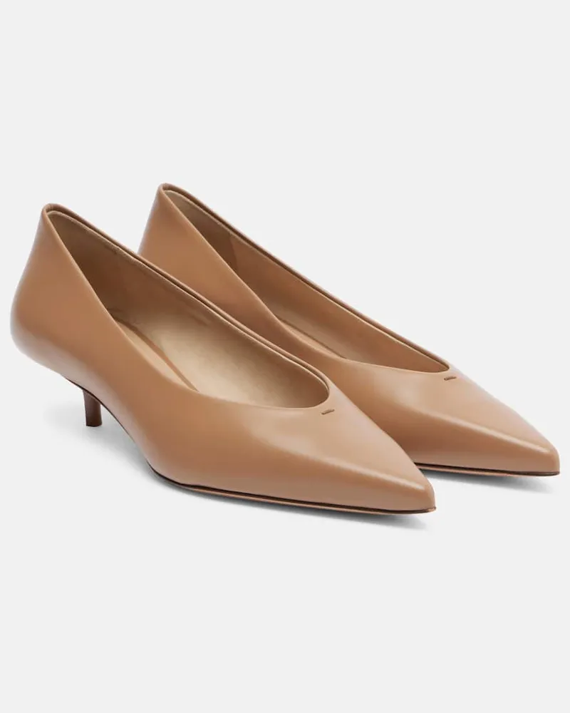 Max Mara Pumps Kittenpump aus Leder Beige