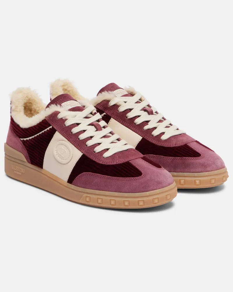 Valentino Garavani Sneakers Upvillage aus Veloursleder und Cord Burgunderrot