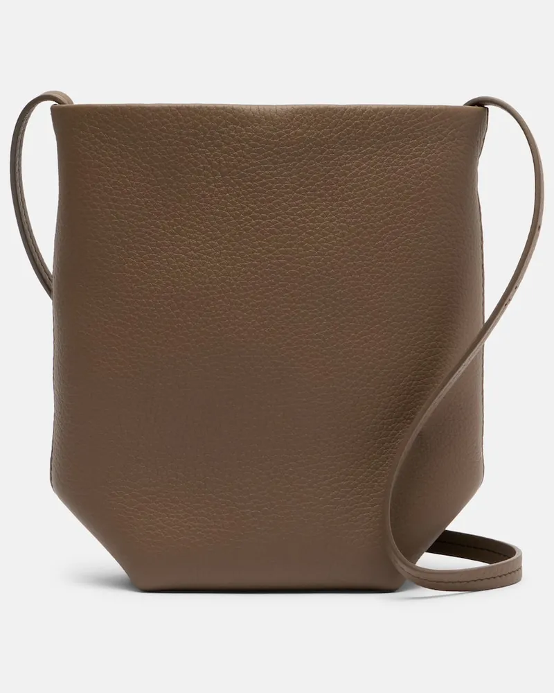 The Row Schultertasche N/S Park aus Leder Grau