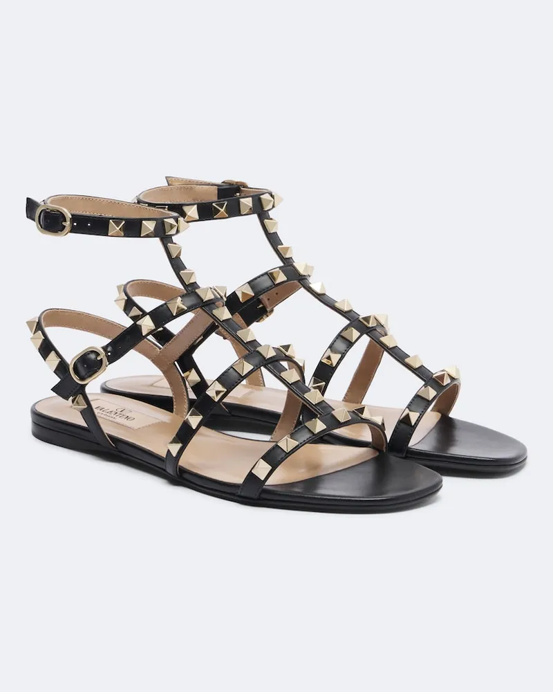 Valentino Garavani Sandalen Rockstud aus Leder Schwarz