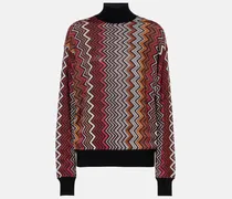 Rollkragenpullover aus Häkelstrick