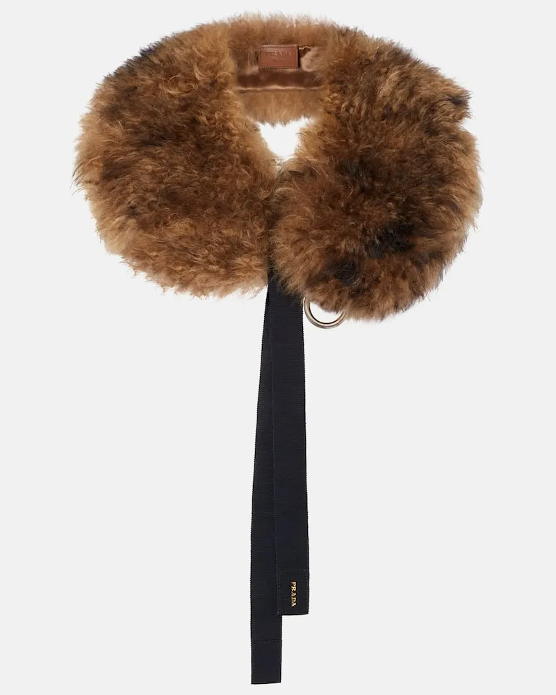 Prada Kragen aus Shearling Braun