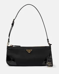 Prada Schultertasche Re-Edition 2002 aus Re-Nylon Schwarz