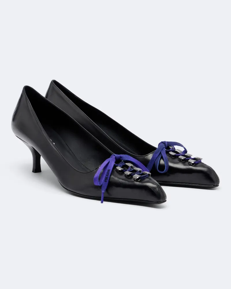 Prada Pumps aus Leder Schwarz