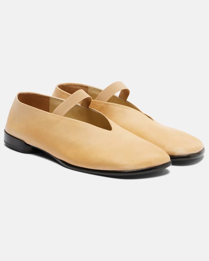 Christophe Lemaire Ballerinas Glove aus Leder Beige