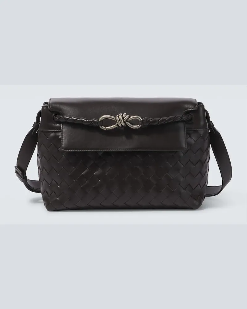 Bottega Veneta Messenger Bag Andiamo Small aus Leder Braun