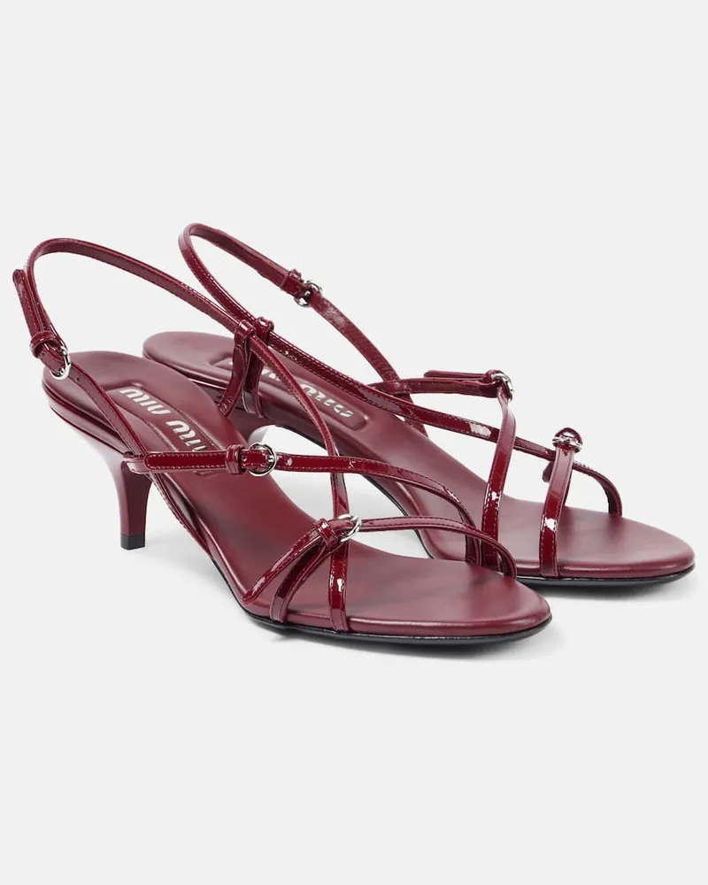 Miu Miu Sandalen 55 aus Lackleder Burgunderrot
