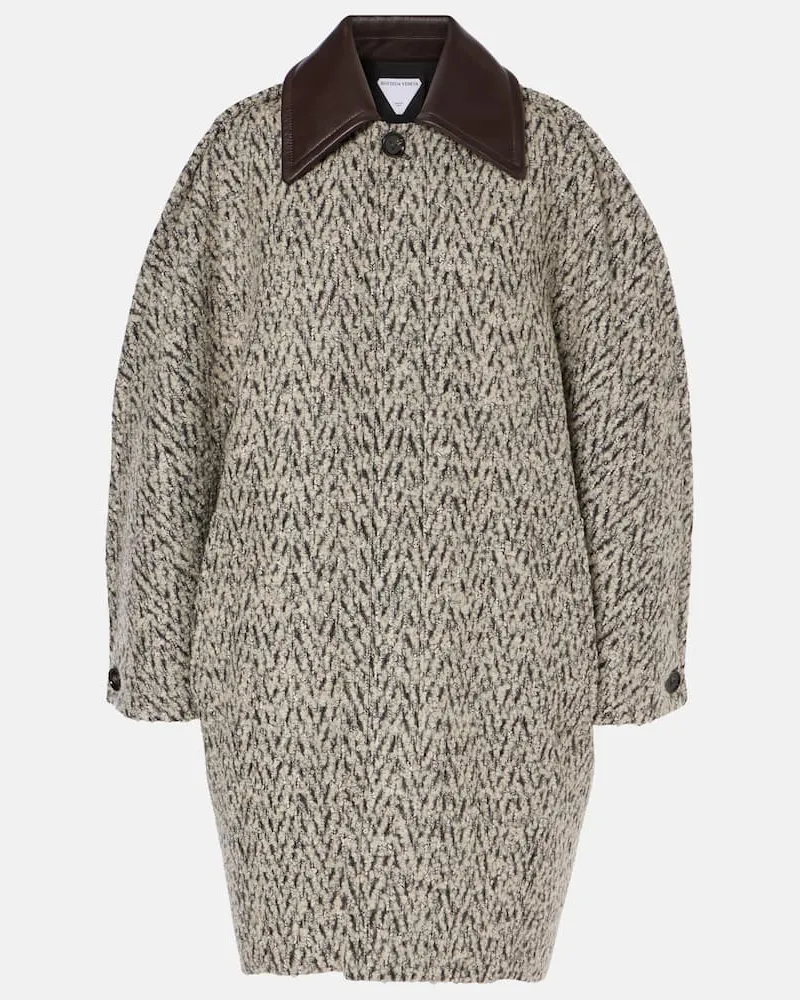 Bottega Veneta Mantel aus Bouclé Braun