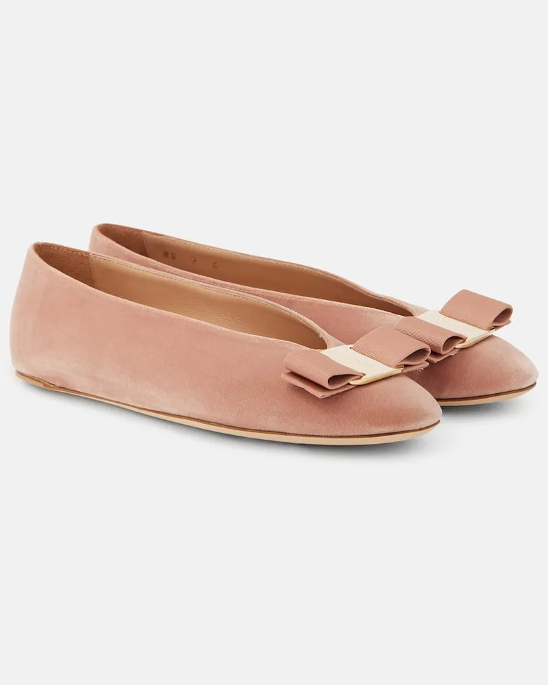 Ferragamo Ballerinas Vanna aus Samt Pink