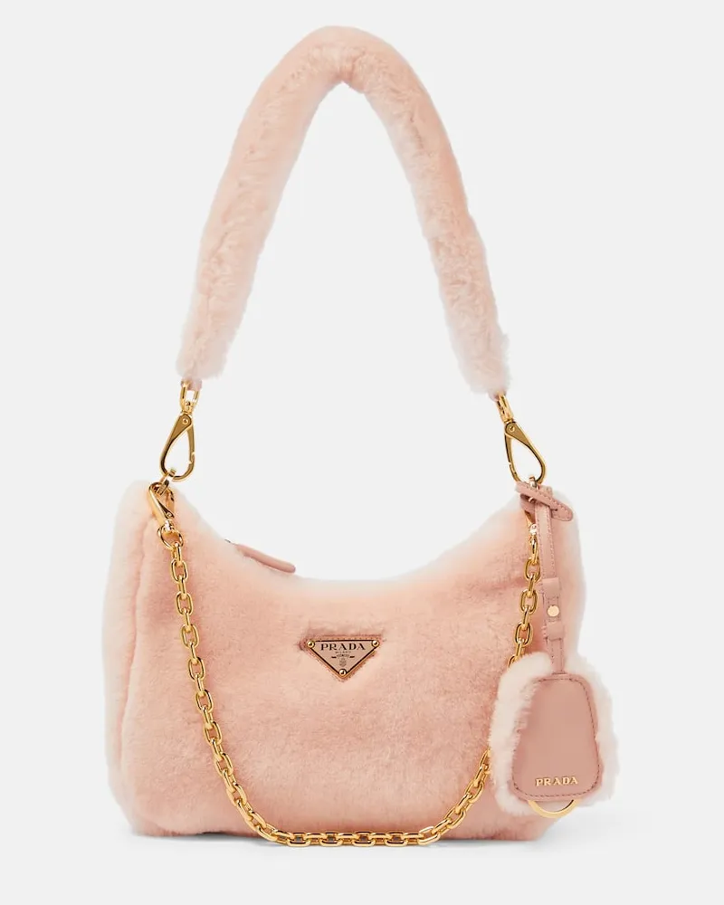 Prada Schultertasche Re-Edition 2005 aus Shearling Rosa