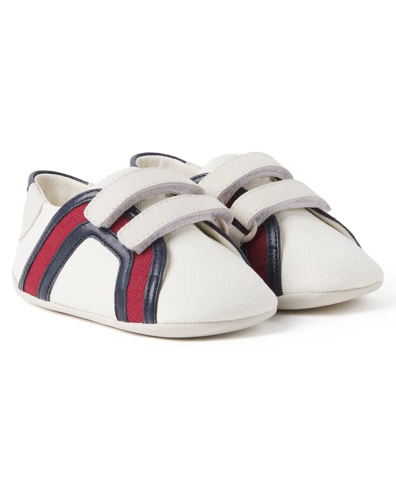 Gucci Baby Sneakers aus Canvas mit Veloursleder Weiß