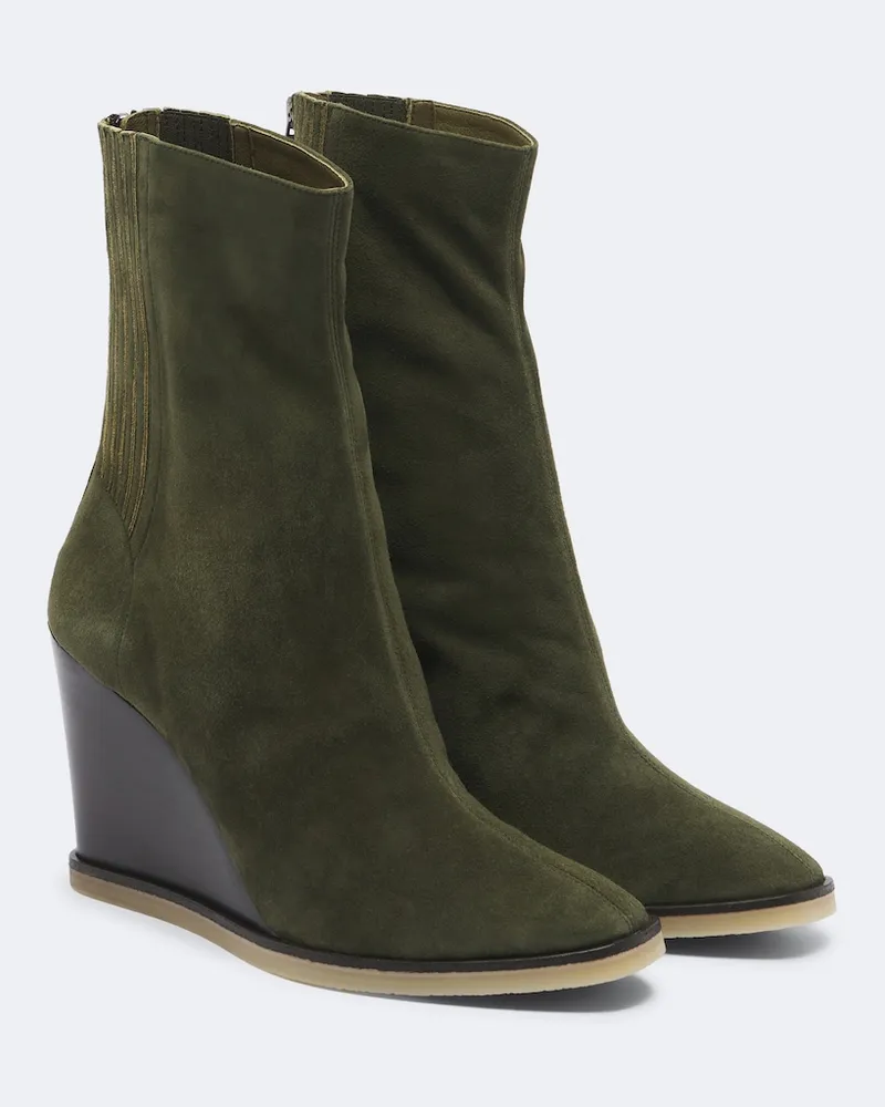 Aquazzura Ankle Boots Saint Honoré aus Veloursleder Grün