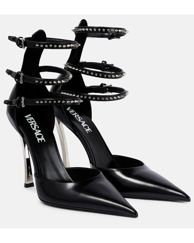 Versace Verzierte Pumps Pin-Point aus Leder Schwarz