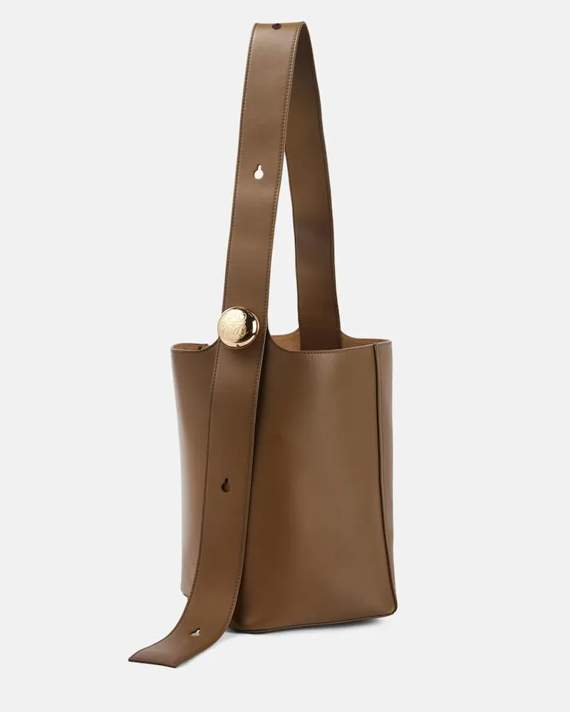 Loewe Bucket-Bag Pebble Medium aus Leder Braun