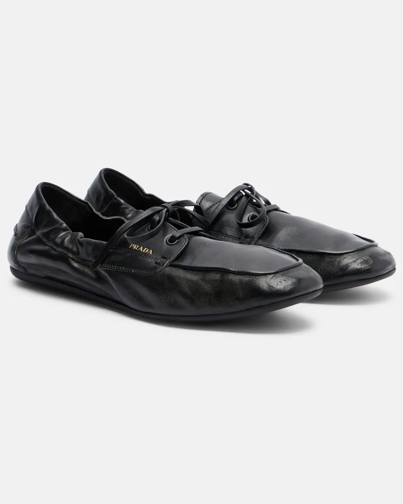 Prada Segelschuhe Shuffle aus Leder Schwarz