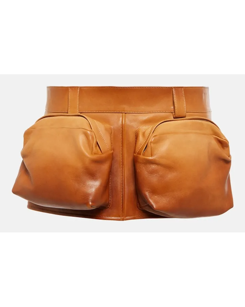 Miu Miu Minirock aus Leder Beige