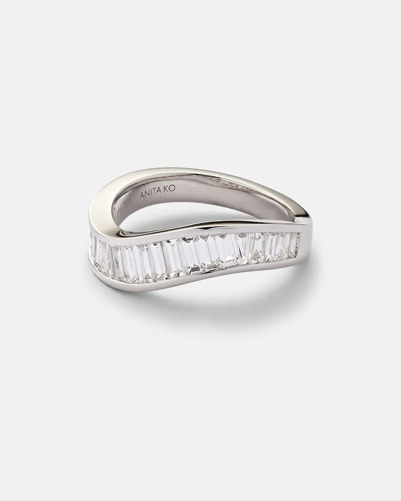 ANITA KO Ring Wave aus 18kt Weißgold mit Diamanten Silber
