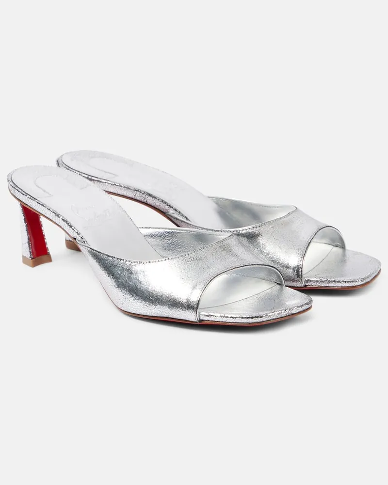 Christian Louboutin Pantoletten Condora 55 aus Metallic-Leder Silber