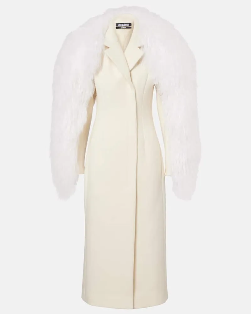 Jacquemus Mantel Boa aus Schurwolle mit Shearling Weiß