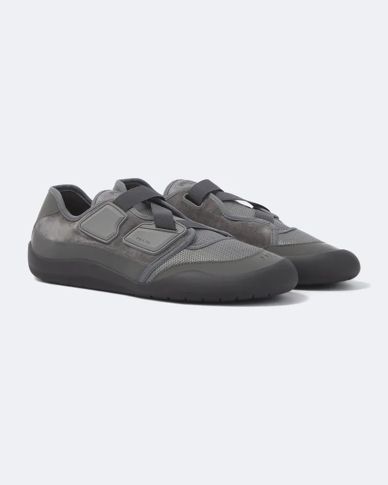 Prada Sneakers Speedrock mit Veloursleder Grau