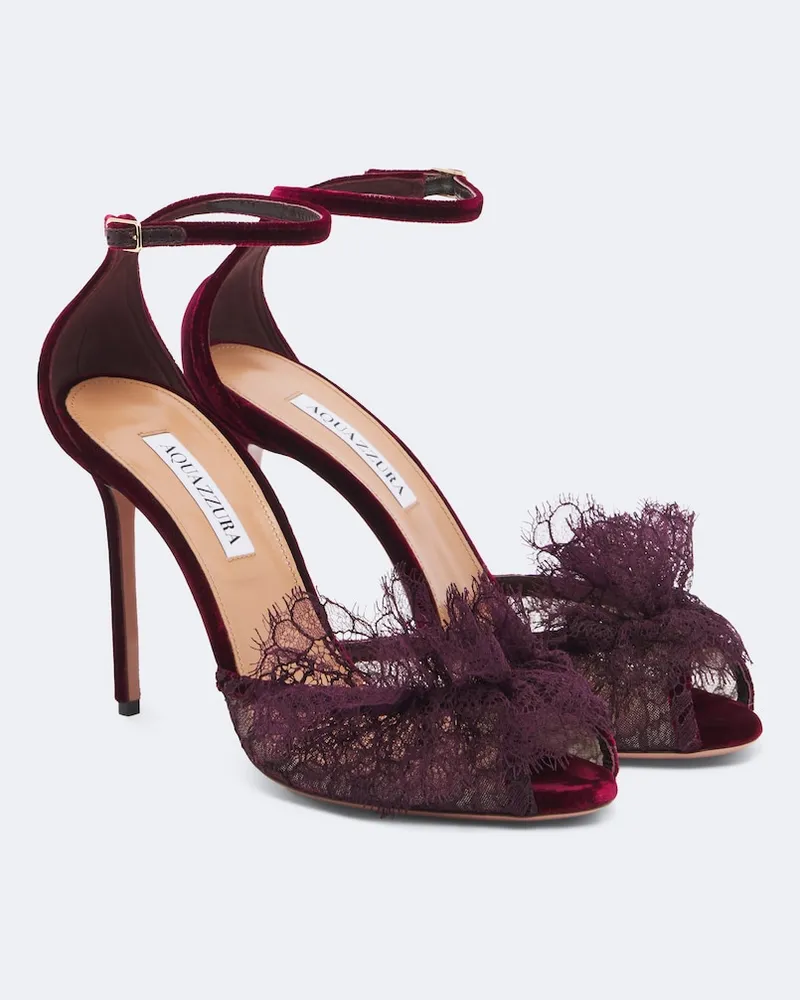 Aquazzura Sandalen Lover aus Samt mit Spitze Burgunderrot
