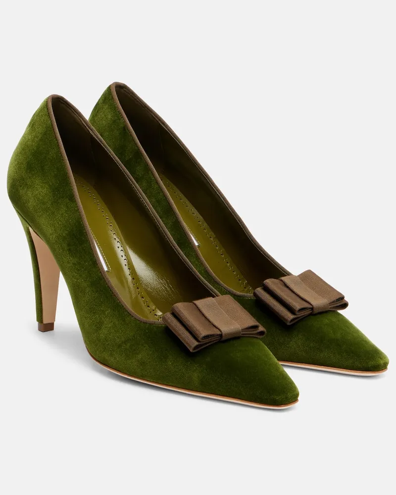 Manolo Blahnik Pumps Readorhi aus Samt Grün