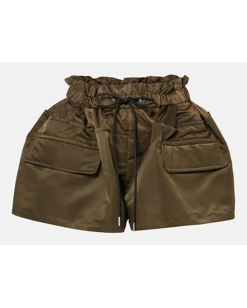 Sacai Shorts aus Twill Gruen