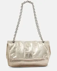 Balenciaga Schultertasche Monaco Small aus Metallic-Leder Beige